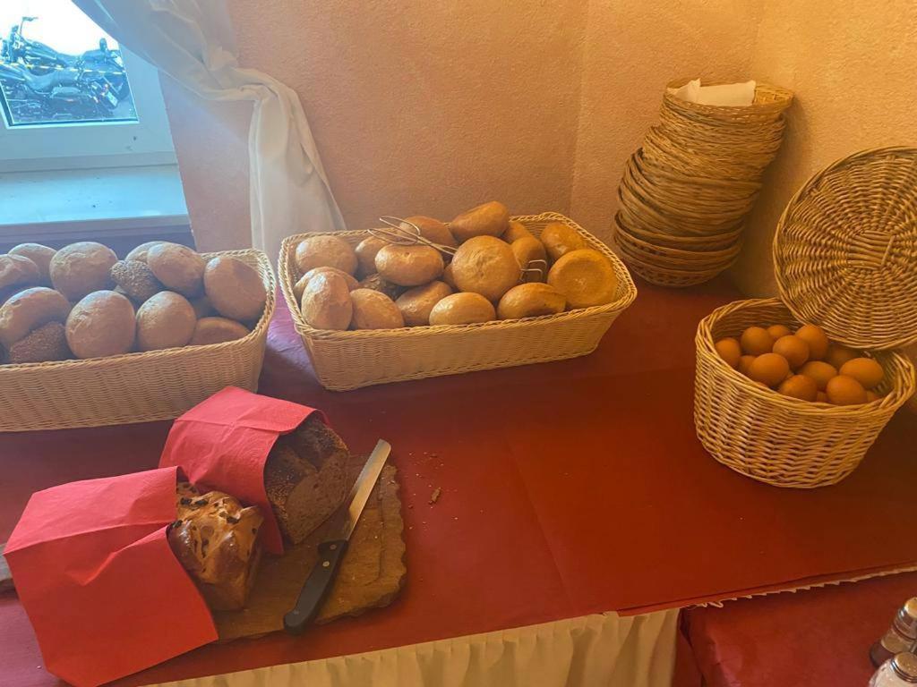 Hotel Krone Riesling Trittenheim Dış mekan fotoğraf
